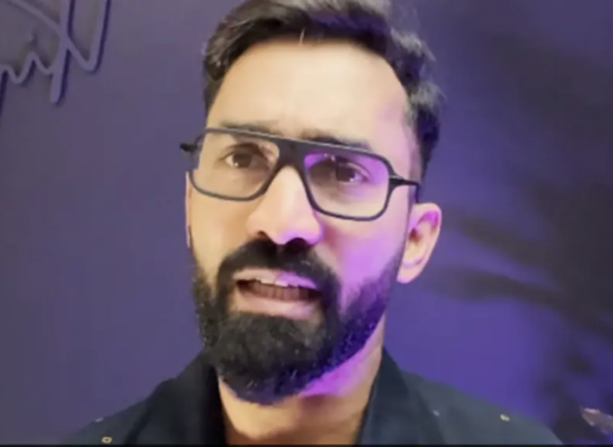 Dinesh Karthik