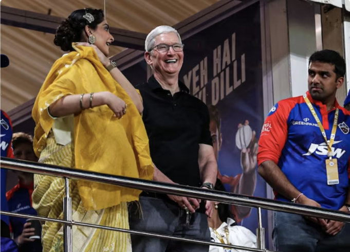 Tim Cook